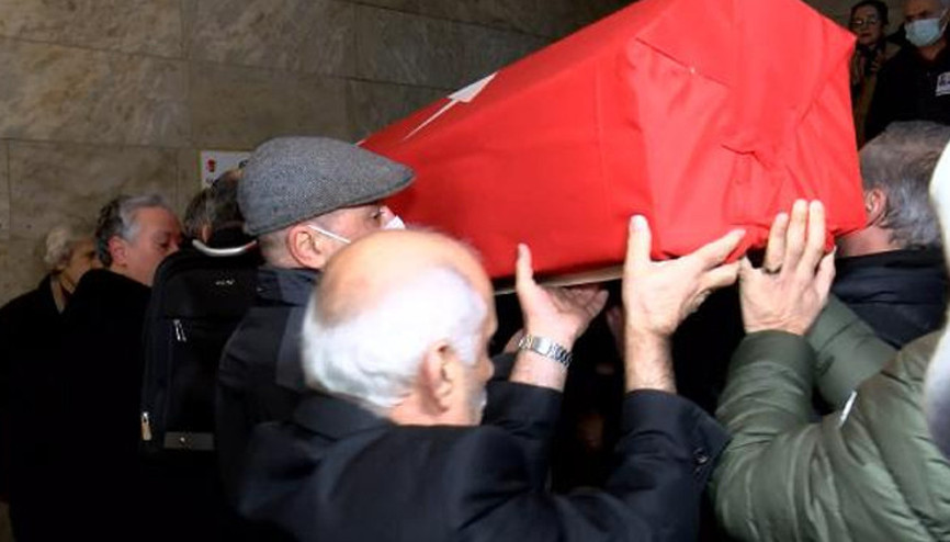 Gazeteci Orhan Erinç için TGC’de tören