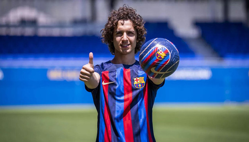 Son Dakika Haberi... Fenerbahçe, Emre Demir transferinde mutlu sona yakın Barcelona ile anlaşma...