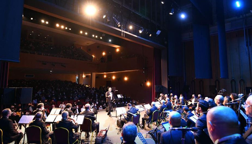 Geleneksel ezgilerle müzik yolculuğu