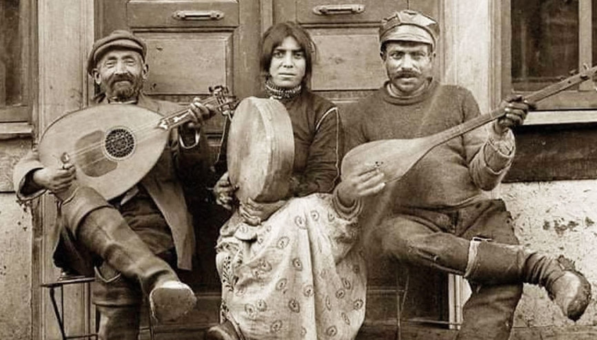 İstanbul sokaklarında uzun bir yürüyüş