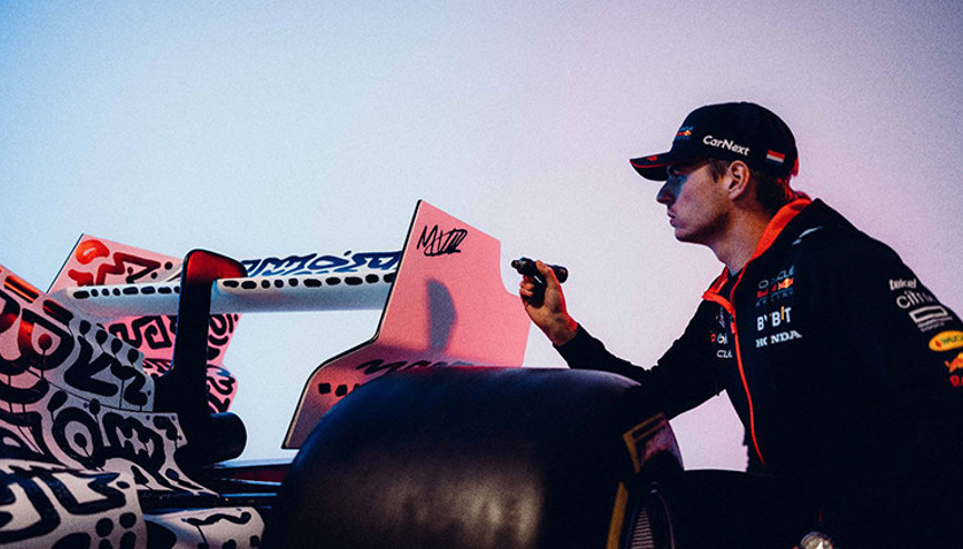 Red Bull Racing, Formula 1 2023 sezonunda kullanacağı RB19’u tanıttı