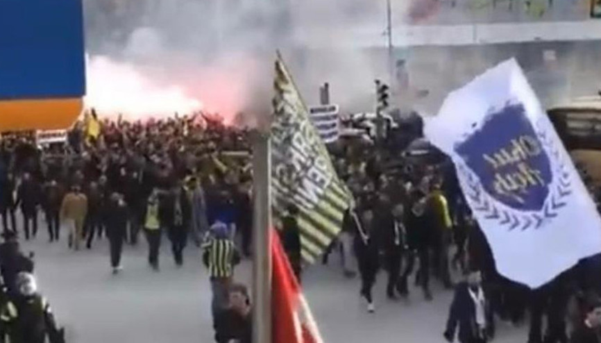 Fenerbahçeli taraftarlar TFF’yi protesto için Riva’ya akın etti