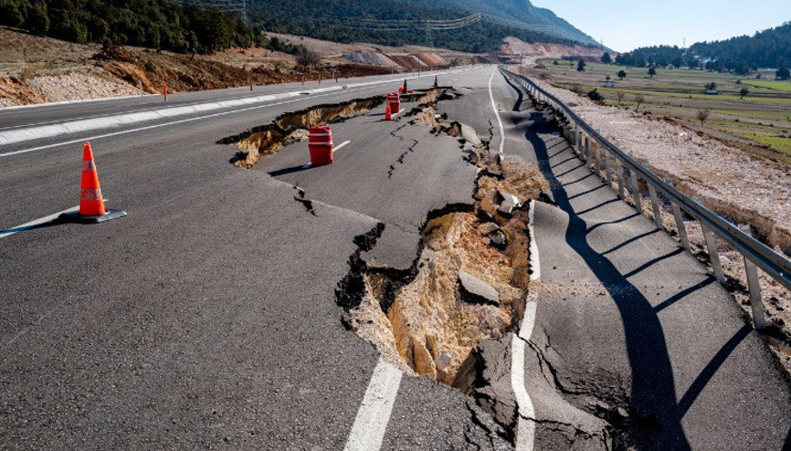 DEPREM BÖLGELERİNDE YOL DURUMU (8 ŞUBAT 2023): HANGİ YOLLAR KAPALI, ne zaman açılacak Kahramanmaraş, Hatay, Gaziantep, Malatya, Adıyaman KGM kapalı yollar haritası DEPREM BÖLGELERİNDE YOL DURUMU (8 ŞUBAT 2023): HANGİ YOLLAR KAPALI, ne zaman açılacak Kahramanmaraş, Hatay, Gaziantep, Malatya, Adıyaman KGM kapalı yollar haritası