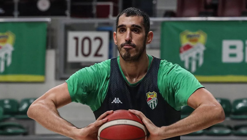 Ahmet Düverioğlunun anneannesi depremde hayatını kaybetti