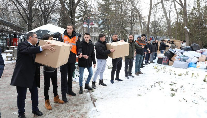 Başkentteki üniversiteler depremzedeler için seferber