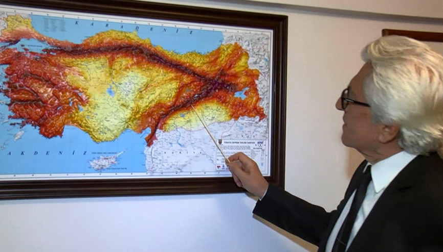 Prof. Dr. Pampaldan önemli açıklamalar: 2 yıl önce kırılacak diye uyardık, Orta Marmara fayı da kırılmayı bekliyor