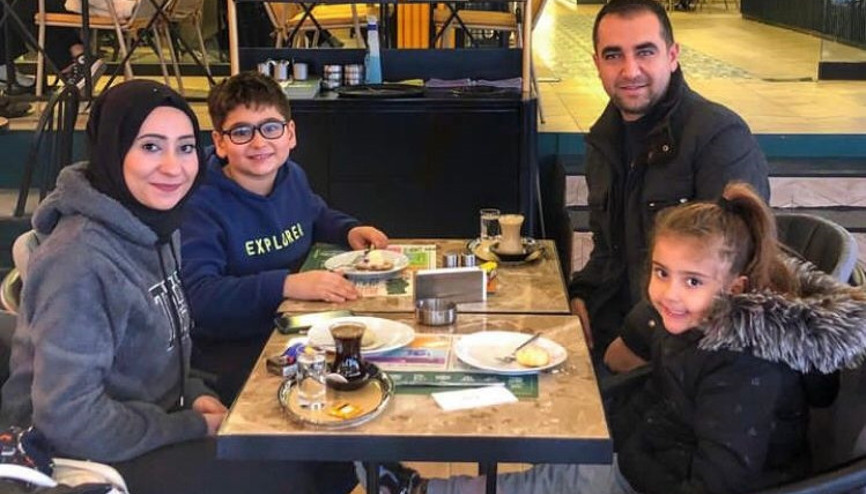 DHA Muhabiri İzzet Nazlı depremde ailesiyle hayatını kaybetmişti... Acı detay ortaya çıktı