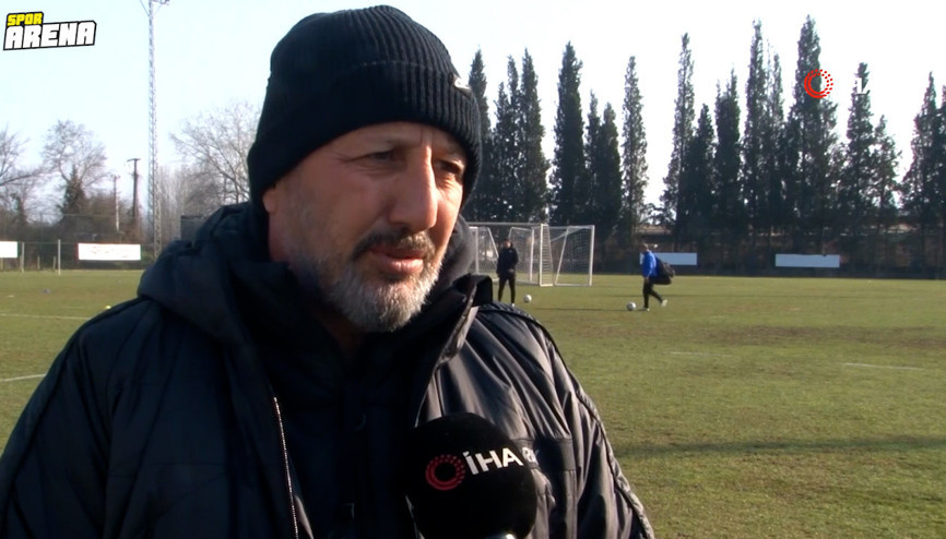 Ezeli rakipler Sakaryaspor ile Kocaelispor, tek yürek oluyor Ezeli rakipler Sakaryaspor ile Kocaelispor, tek yürek oluyor