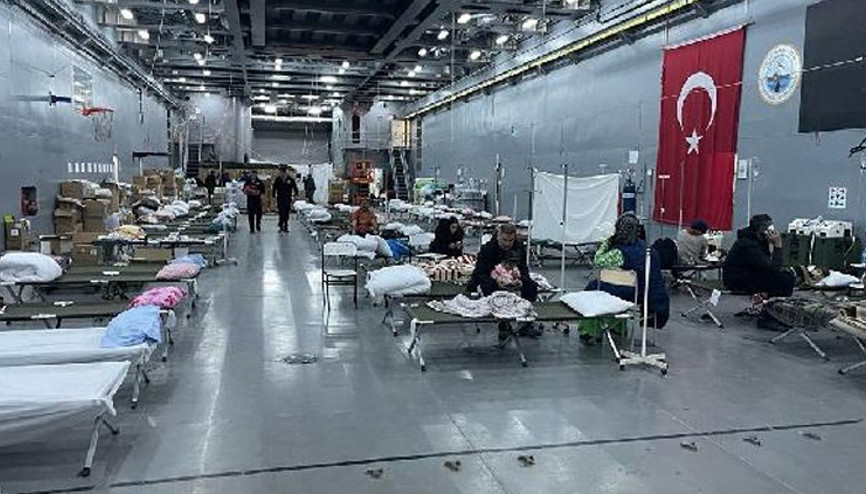Hastaneye dönüştürülen TCG Bayraktar gemisinde 20 ameliyat