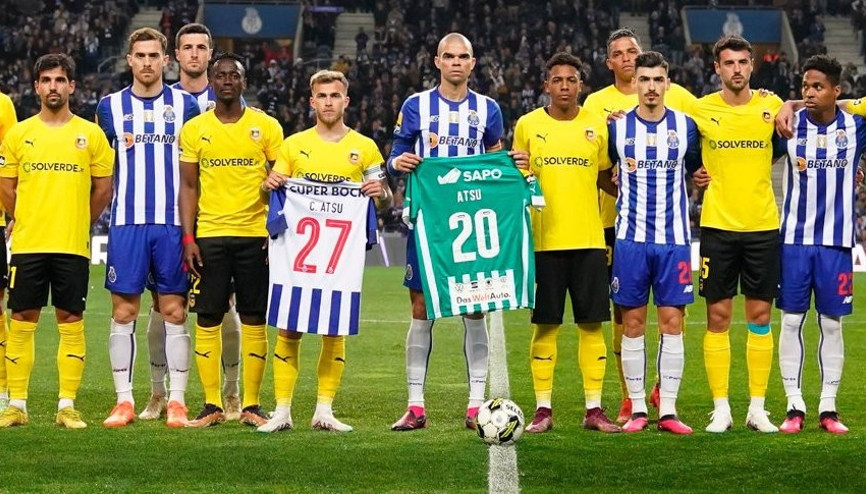 Porto-Rio Ave maçı öncesinde Atsu için anma düzenlendi
