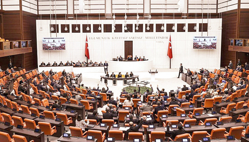 Meclis ara verdi EYT marta kaldı