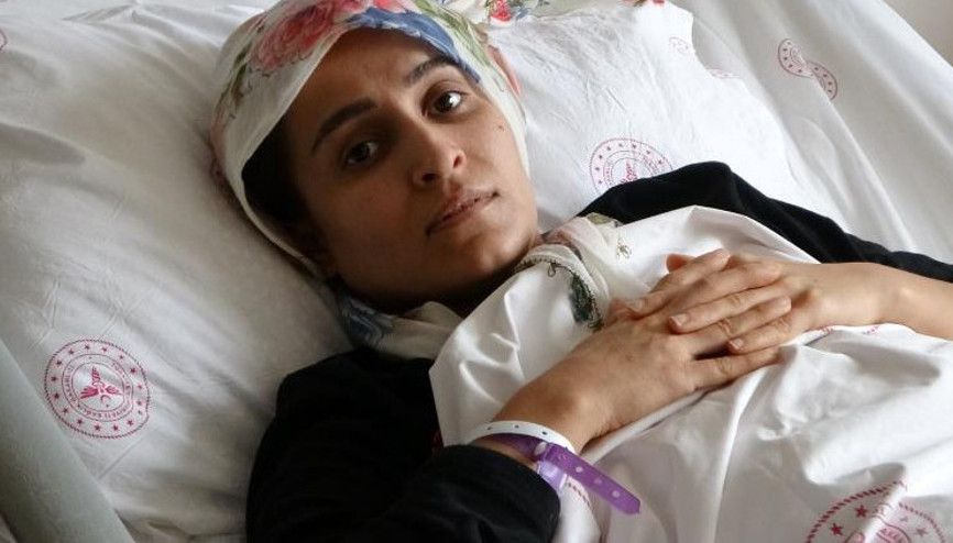 Depremde annesini dinledi, ölümden kurtuldu