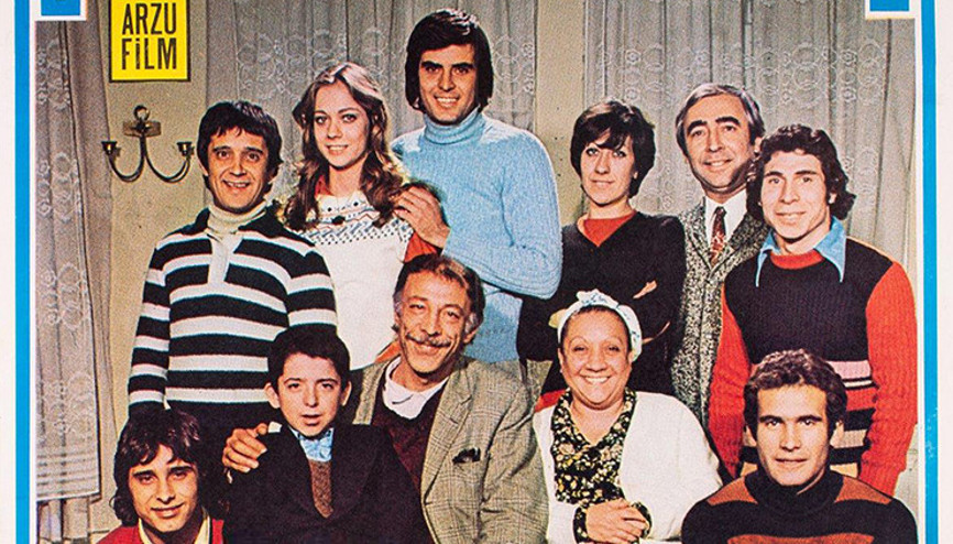 Bizim Aile oyuncuları kimdir ve konusu nedir Bizim Aile filmi ne zaman, kaç yılında, nerede çekildi