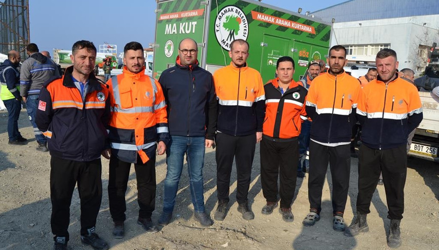 Günde bir saatlik uykuyla çalıştılar