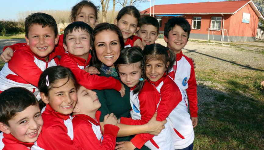 Amerika, eğitim elçisi Dilek öğretmeni bekliyor
