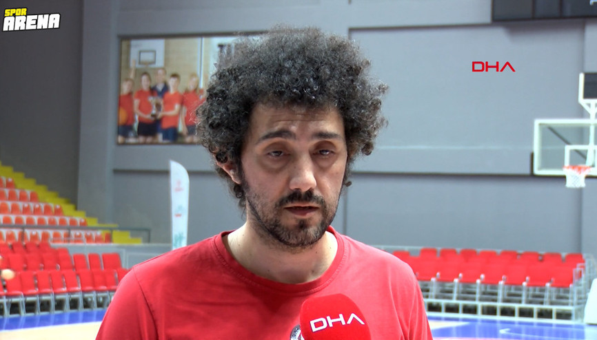 Gaziantep Basketbolda Tutku Açık ve Birkan Batuktan açıklamalar: Şans eseri depremden kurtulduk