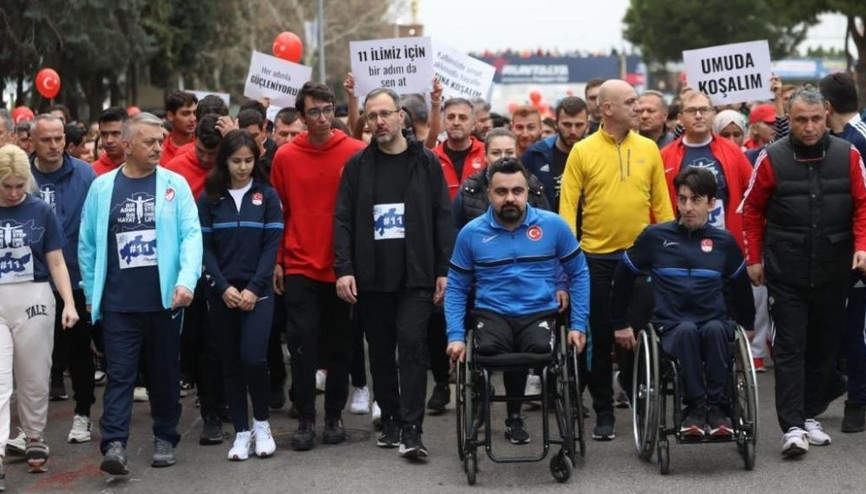 Bakan Kasapoğlu: Spor, birleştiren bir olgu Bakan Kasapoğlu: Spor, birleştiren bir olgu