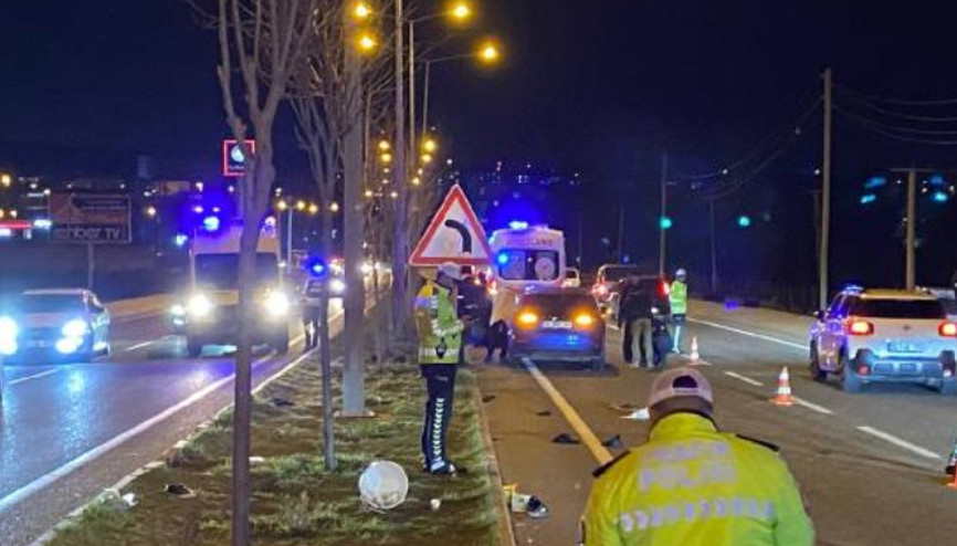 Diyarbakırda, çadırkentten çıkan 2 kişiye otomobil çarptı: 1 ölü, 1 ağır yaralı