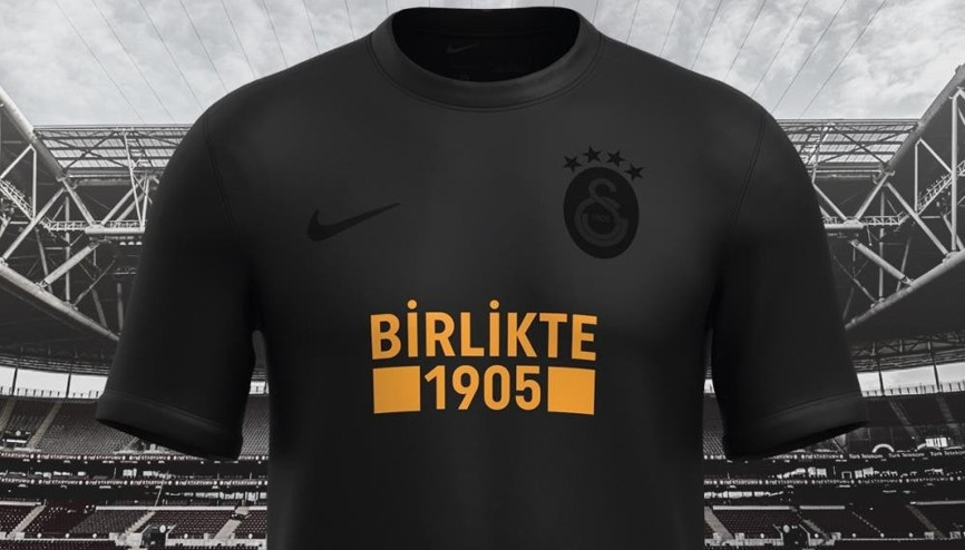 Galatasaraydan depremzedeler için özel forma