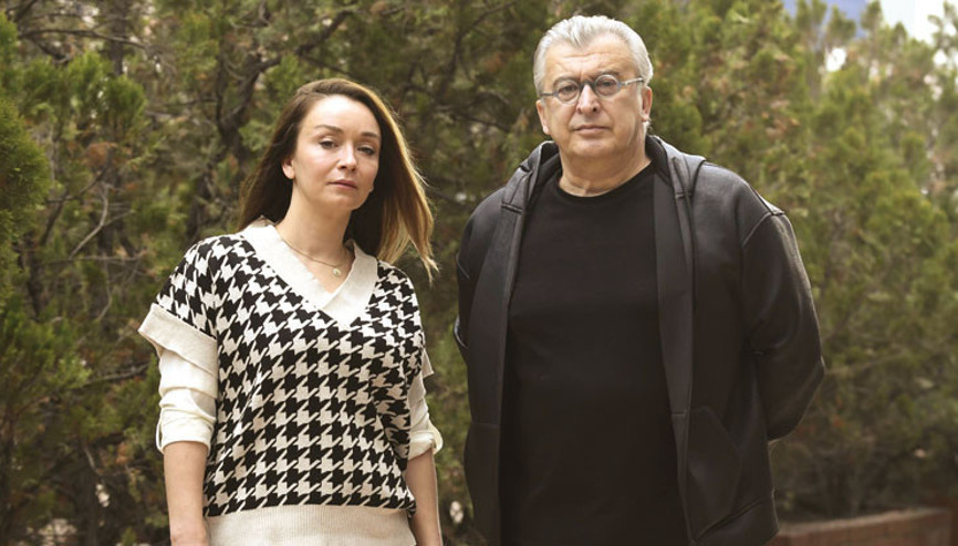 Depremzedeler için sahnedeyiz