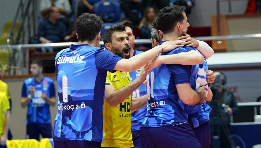 Fenerbahçe, Arkas Sporu deplasmanda 3-1 yendi Arka arkaya 6. galibiyet...