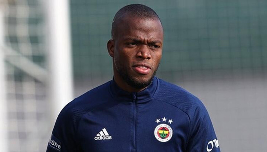 Son Dakika: Fenerbahçede Enner Valencianın yeni durağını açıkladılar İmza attı iddiası ve yeni maaşı... Son Dakika: Fenerbahçede Enner Valencianın yeni durağını açıkladılar İmza attı iddiası ve yeni maaşı...