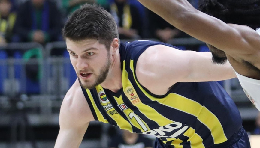 Fenerbahçe Bekoda Metecan Birsen, 6 hafta parkeden uzak kalacak