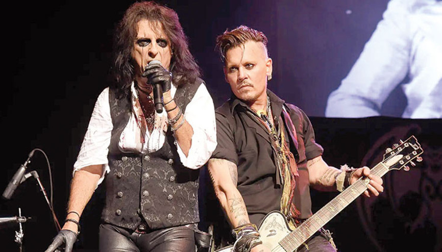 Kalbimiz Türkiye ile birlikte