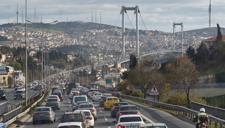İstanbul Valiliği duyurdu İstanbul’da bugün hangi yollar kapalı, hangi yollar açık Alternatif güzergahlar açıklandı
