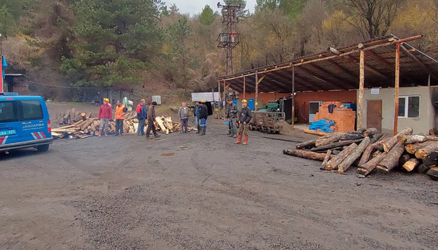 Mengende maden ocağında toz patlaması: 7 yaralı Mengende maden ocağında toz patlaması: 7 yaralı