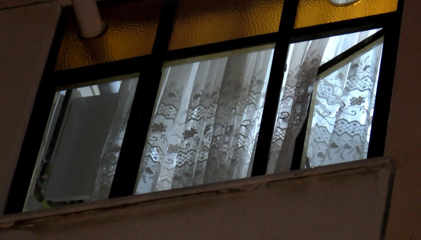 Korkunç cinayet Birlikte yaşadığı kadını öldürüp vücudunu parçalara ayırdıktan sonra buzdolabına koydu