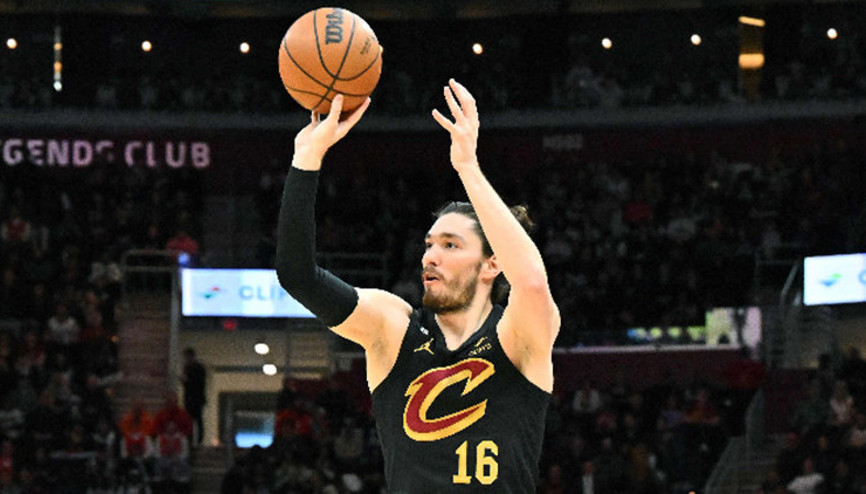 Cedi Osman’ın 8 sayı kaydettiği maçta Cleveland kazandı