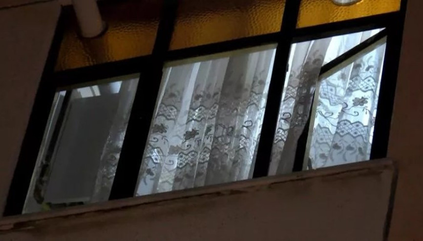 Bahçelievlerde birlikte yaşadığı kadını taşla öldürüp buzdolabına koydu