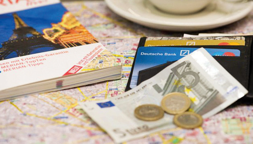 Kriz söylentisi Deutsche Bank’ı eritti