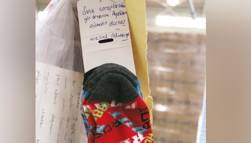 Bu notlar yürek ısıttı: Ayakların üşümesin olur mu