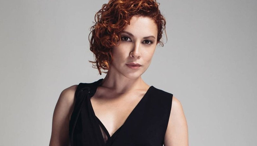 Açelya Topaloğlu kimdir, kaç yaşında Açelya Topaloğlu ve Burak Topaloğlu evli mi, kardeş mi Açelya Topaloğlu tv dizileri ve filmleri