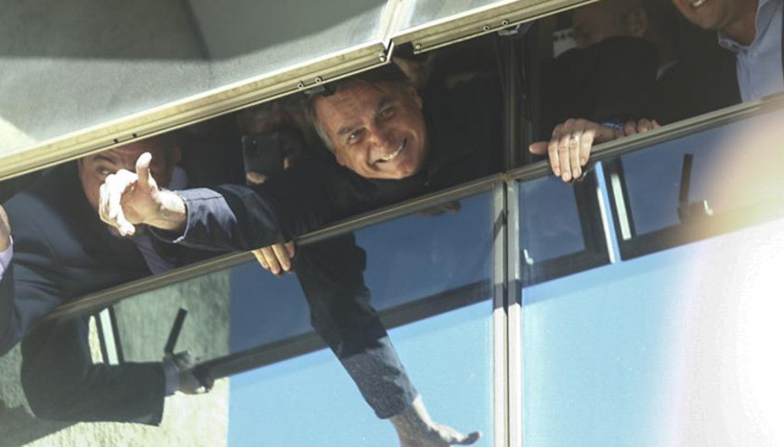 Bolsonaro 3 ay sonra Brezilya’ya döndü