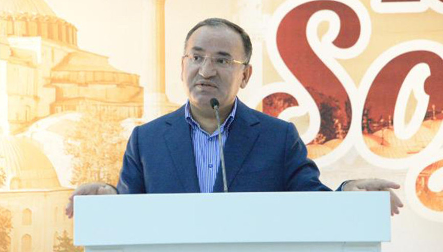 Bakan Bozdağ Diyarbakırda konuştu: Çadırda kimse kalmadı