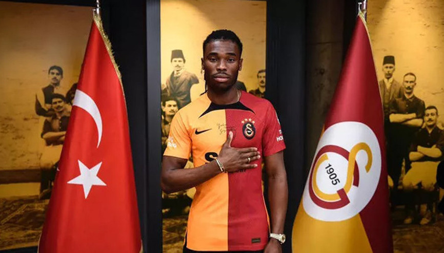 Galatasarayda Adekugbe olmadı, forma yeniden Kazımcan’ın