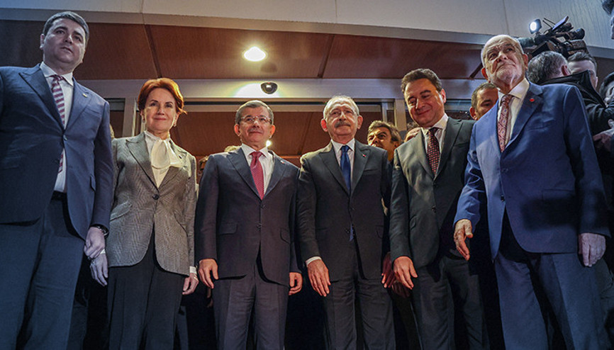 DEVAdan logo resti... Karamollaoğlu: Babacan DEVA logosunu istedi