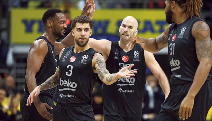 Wilbekin ve Bookerdan Fenerbahçe Bekoya kötü haber