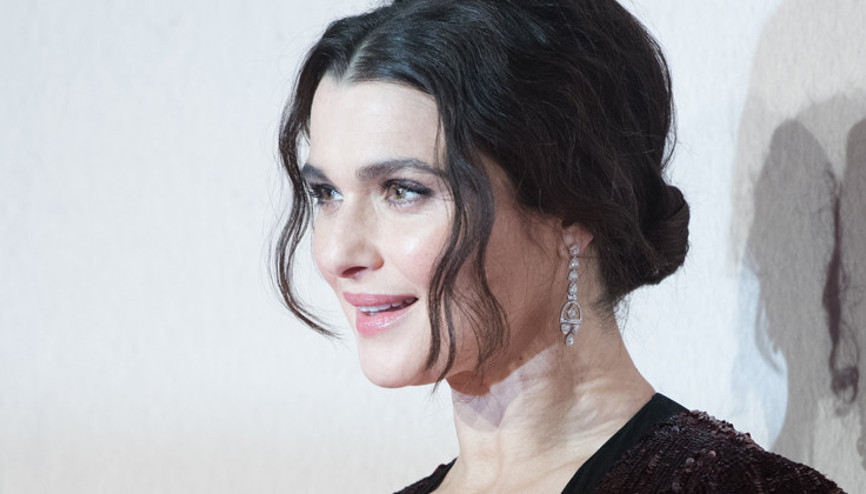 Kocam çok ünlü, konuşursam ona ihanet etmiş olurum Kocam çok ünlü, konuşursam ona ihanet etmiş olurum