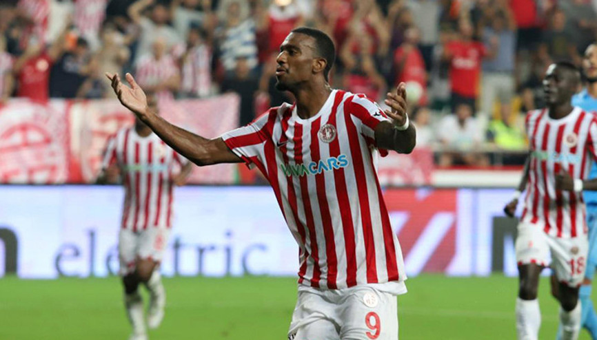 Haji Wrighttan transfer açıklaması Galatasaray ve Inter...