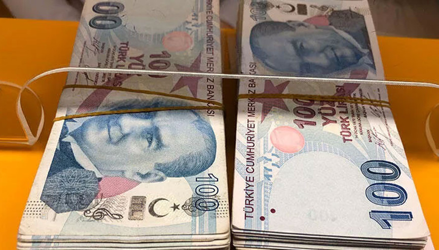 Burs ve öğrenim kredisi ödemeleri başladı