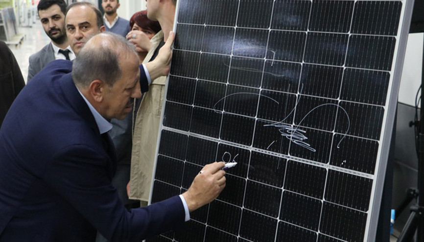 Kalyon Holding, güneş enerjisi panelinde yeni fazı devreye aldı Kalyon Holding, güneş enerjisi panelinde yeni fazı devreye aldı