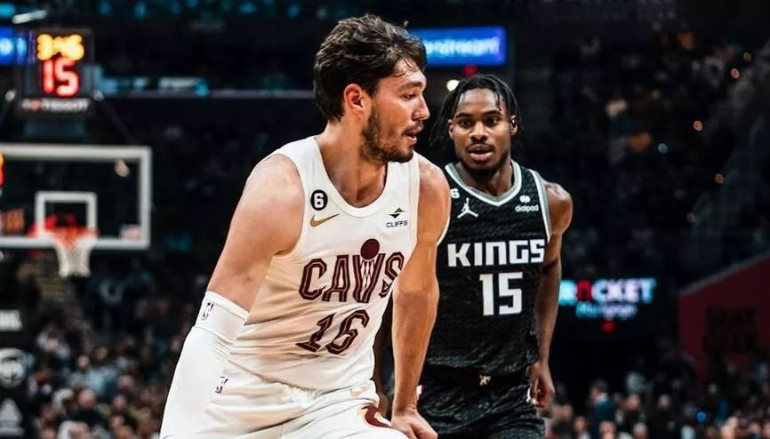 Cedi Osman 19 sayı attı, Cleveland farklı kazandı