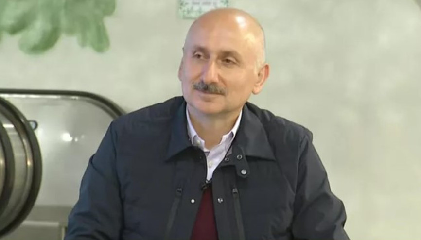 Ulaştırma ve Altyapı Bakanı Adil Karaismailoğlu, canlı yayında soruları yanıtladı