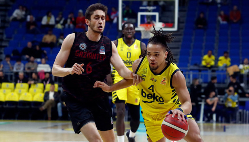 Fenerbahçe Bekodan tarihi galibiyet Tam 50 sayılık fark