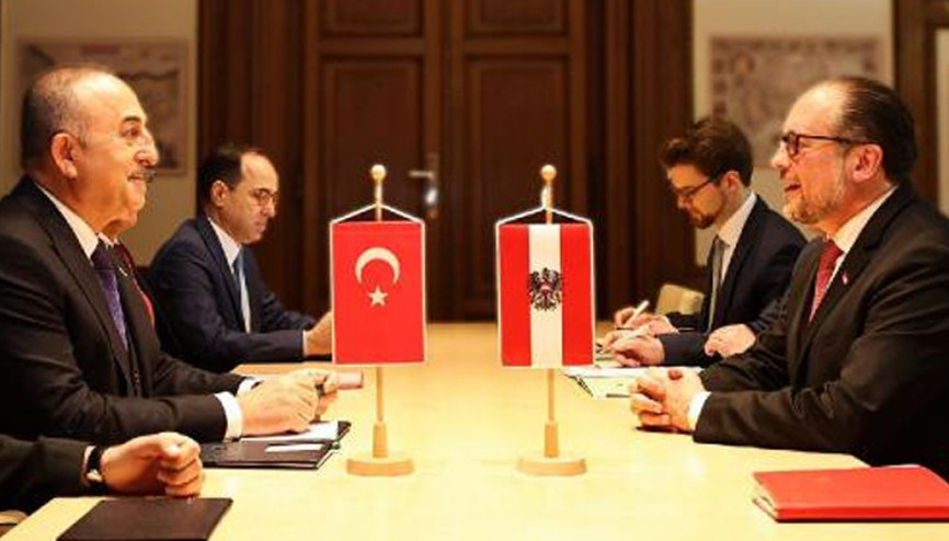 Bakan Çavuşoğlu, Avusturya Dışişleri Bakanı Schallenberg ile görüştü