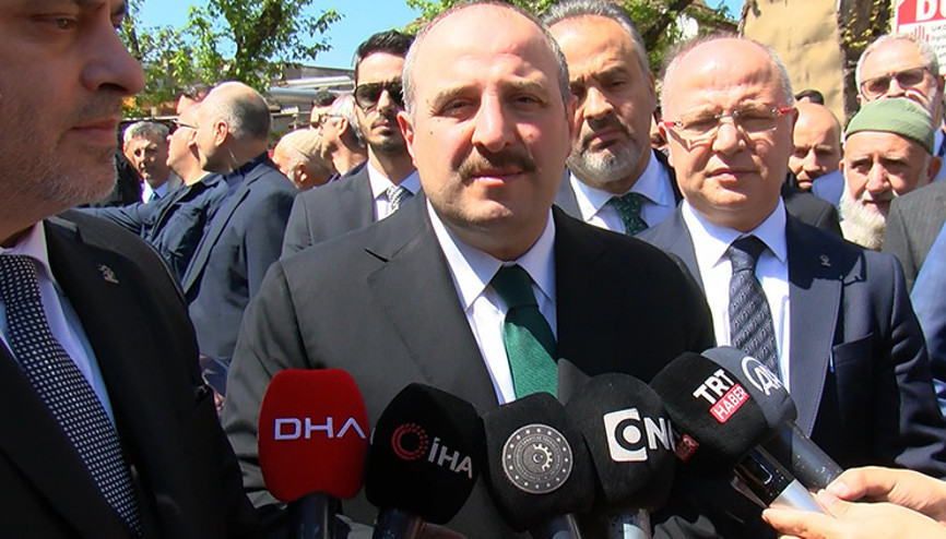 Bakan Varank: Birkaç gün içinde yerli ve milli uydumuzu uzaya göndereceğiz Bakan Varank: Birkaç gün içinde yerli ve milli uydumuzu uzaya göndereceğiz